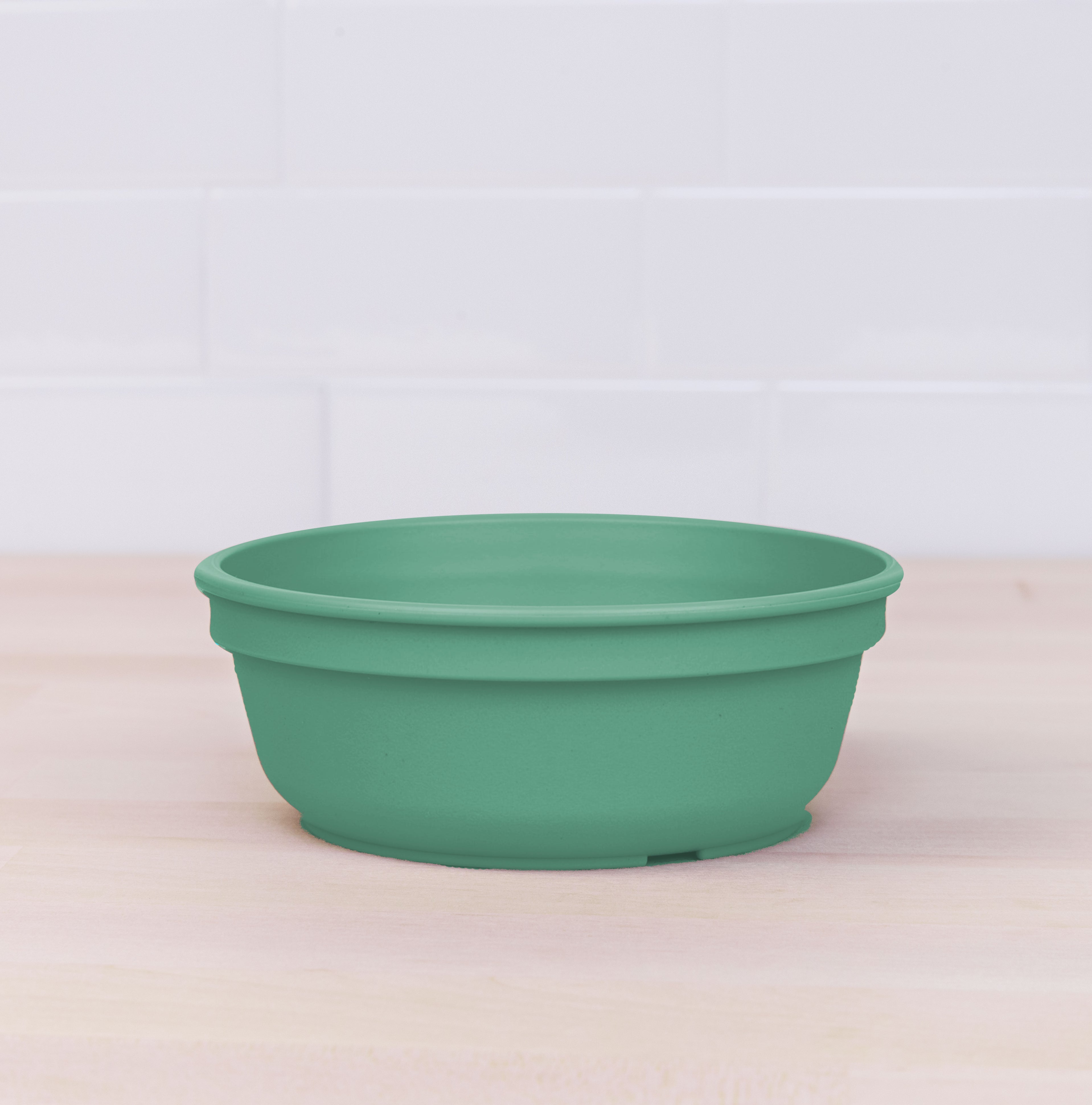 https://cdn.shopify.com/s/files/1/2198/7965/products/BowlSage.jpg?v=1657436813