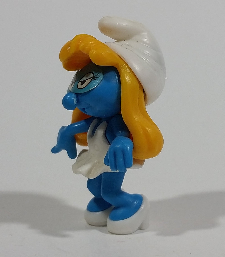 1991 Peyo Kinder Surprise Blonde Smurf in White Dress Cartoon Characte ...