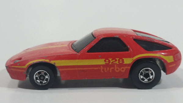 hot wheels porsche 928