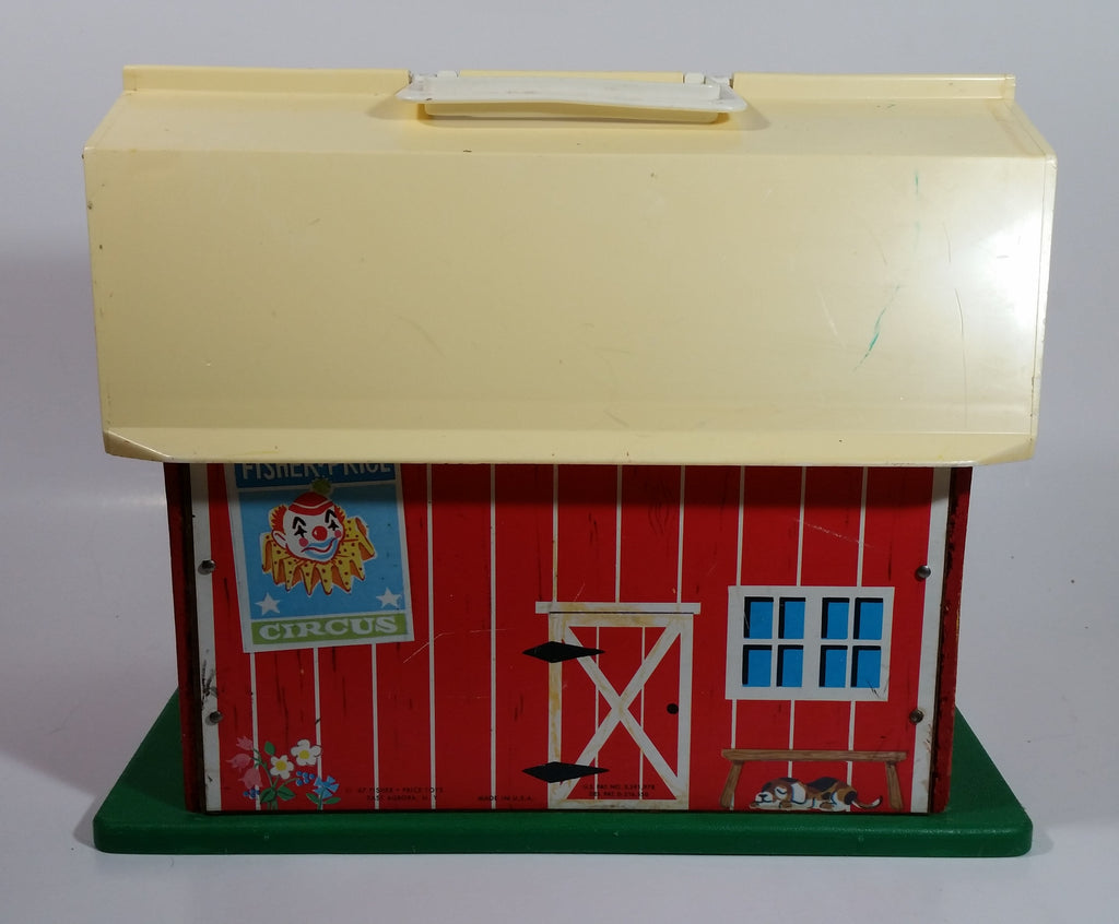 Vintage 1967 Fisher Price Toy Family Farm Moo Barn #915 Plastic Toy Ba ...