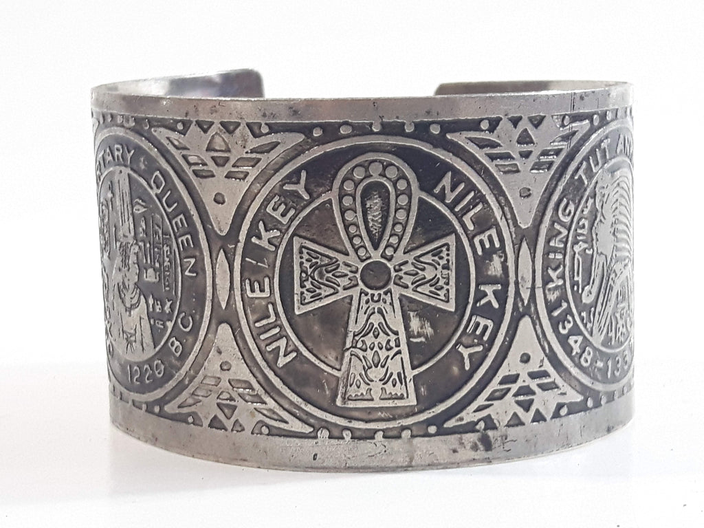 Nile Key Egyptian Kings and Queens Timeline Engraved Metal Bracelet ...