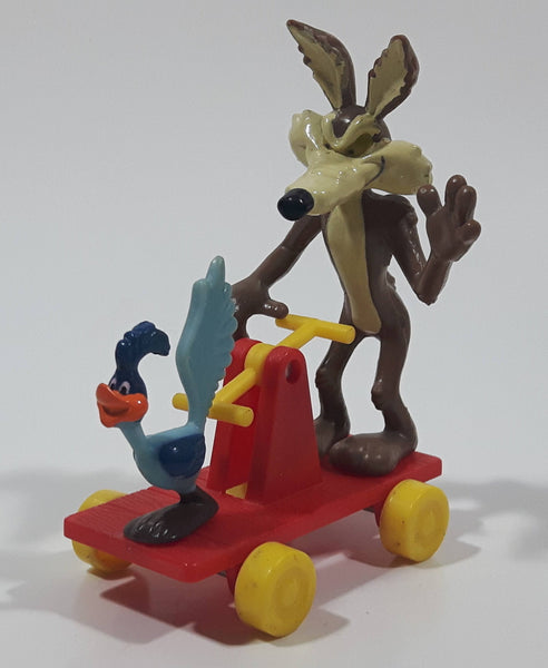 roadrunner and wile e coyote toys