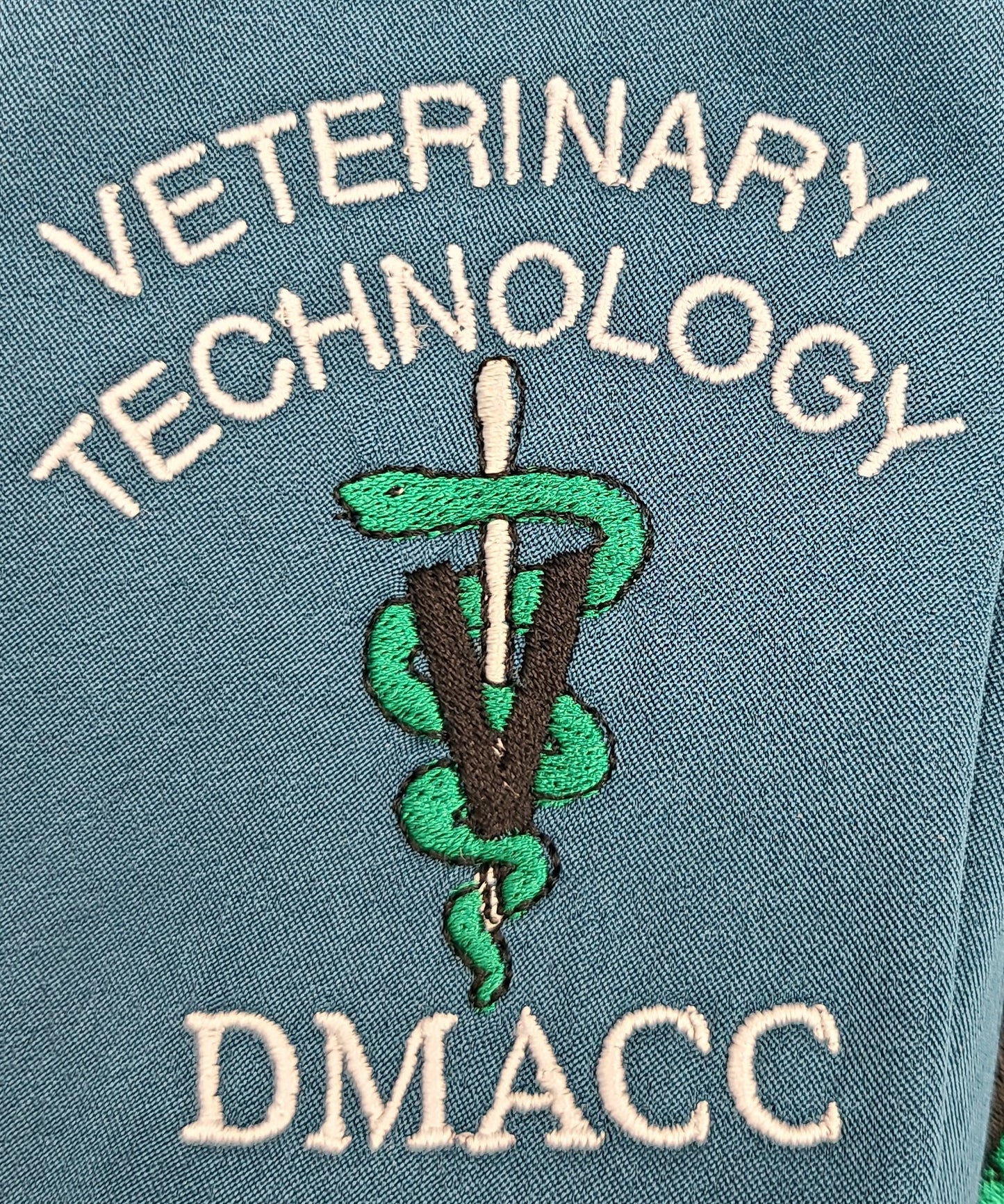 vet tech logo