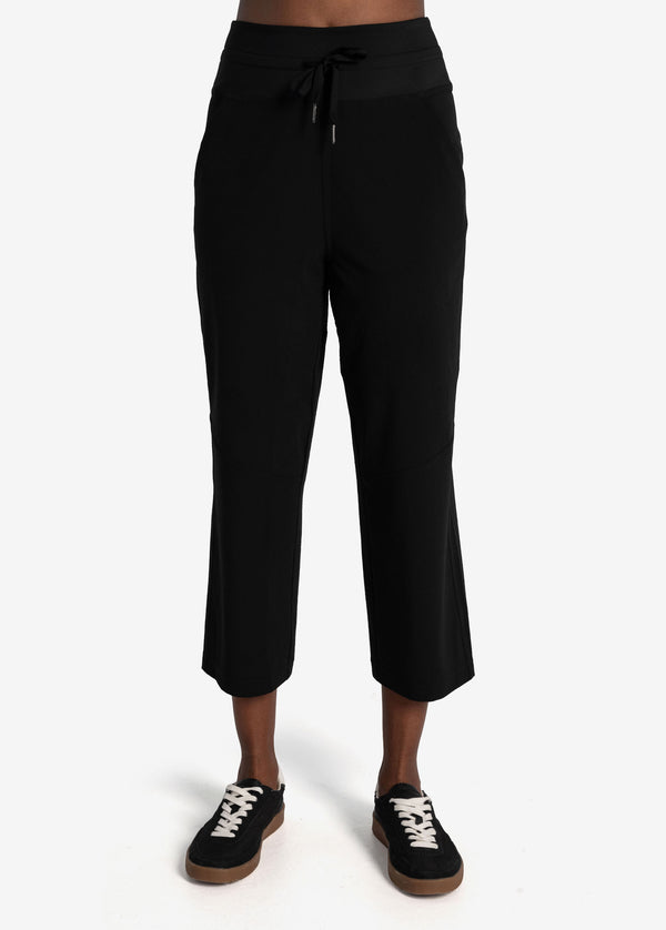Assorted Brands Women Black Casual Pants 10