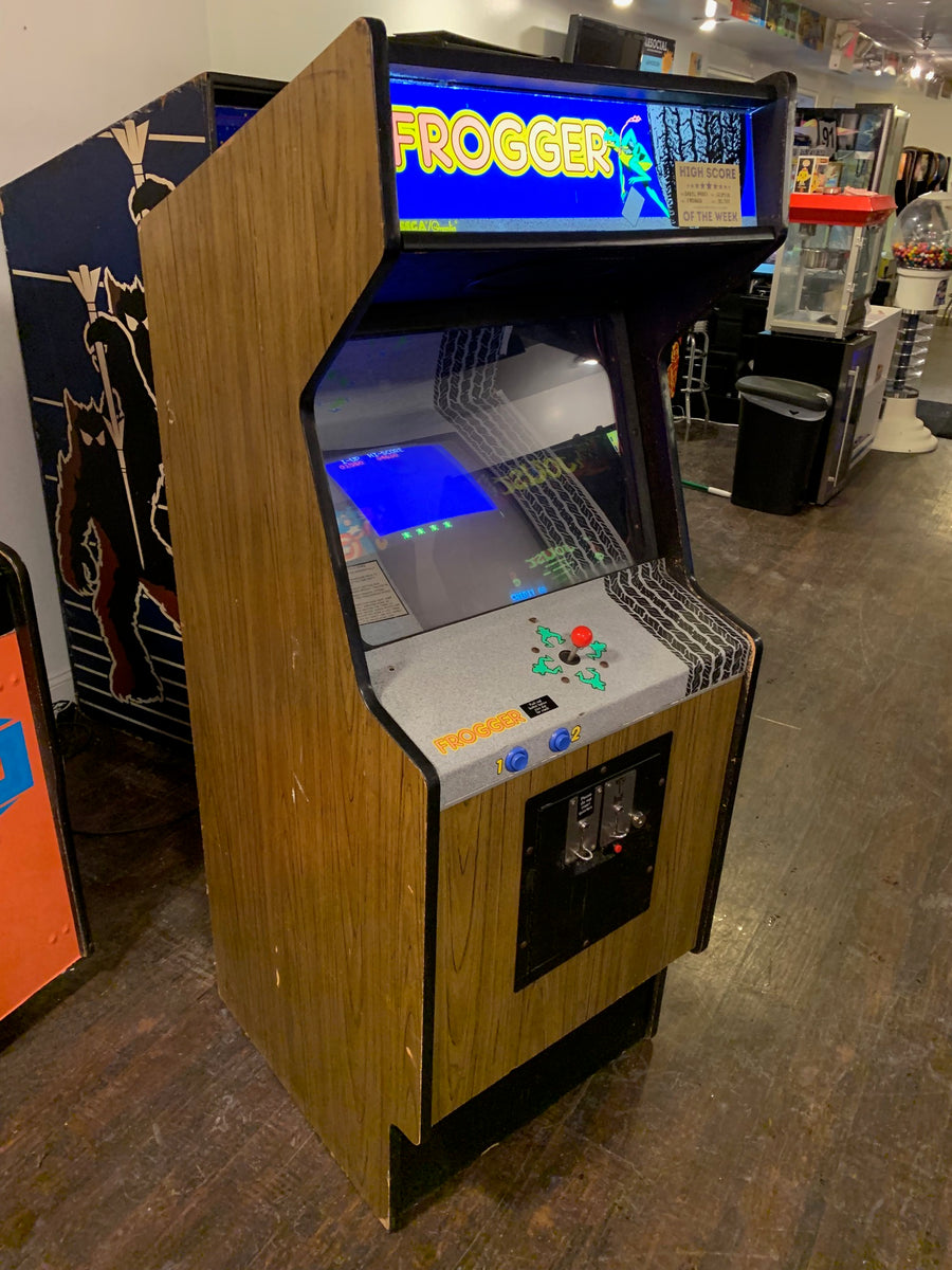 frogger arcade machine