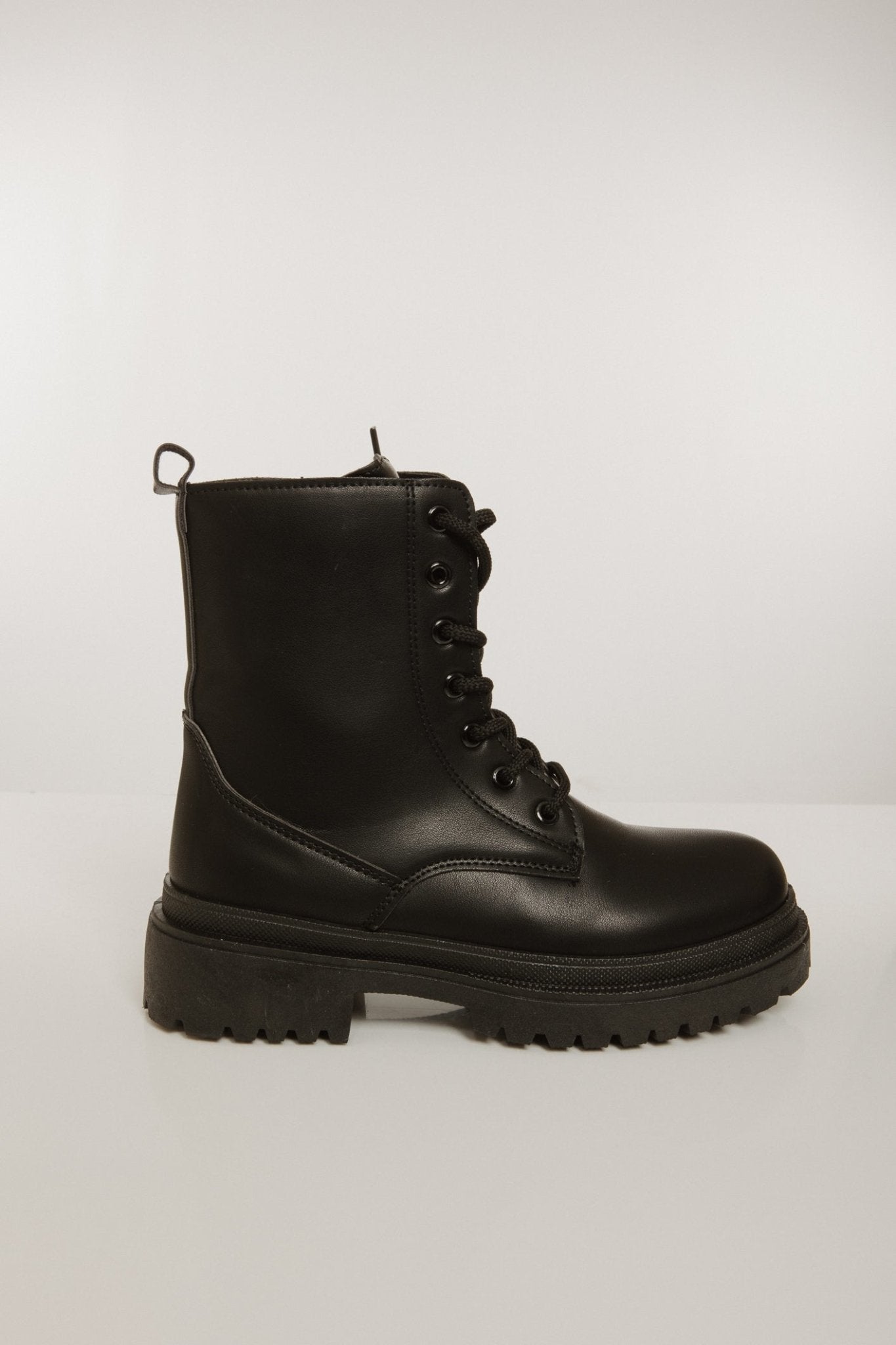 Izzy Biker Boot In Black – The Walk in Wardrobe