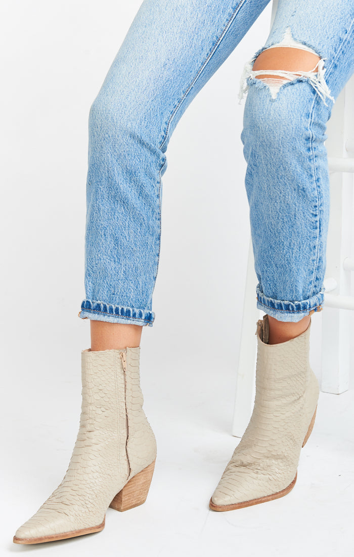 matisse caty boot ivory