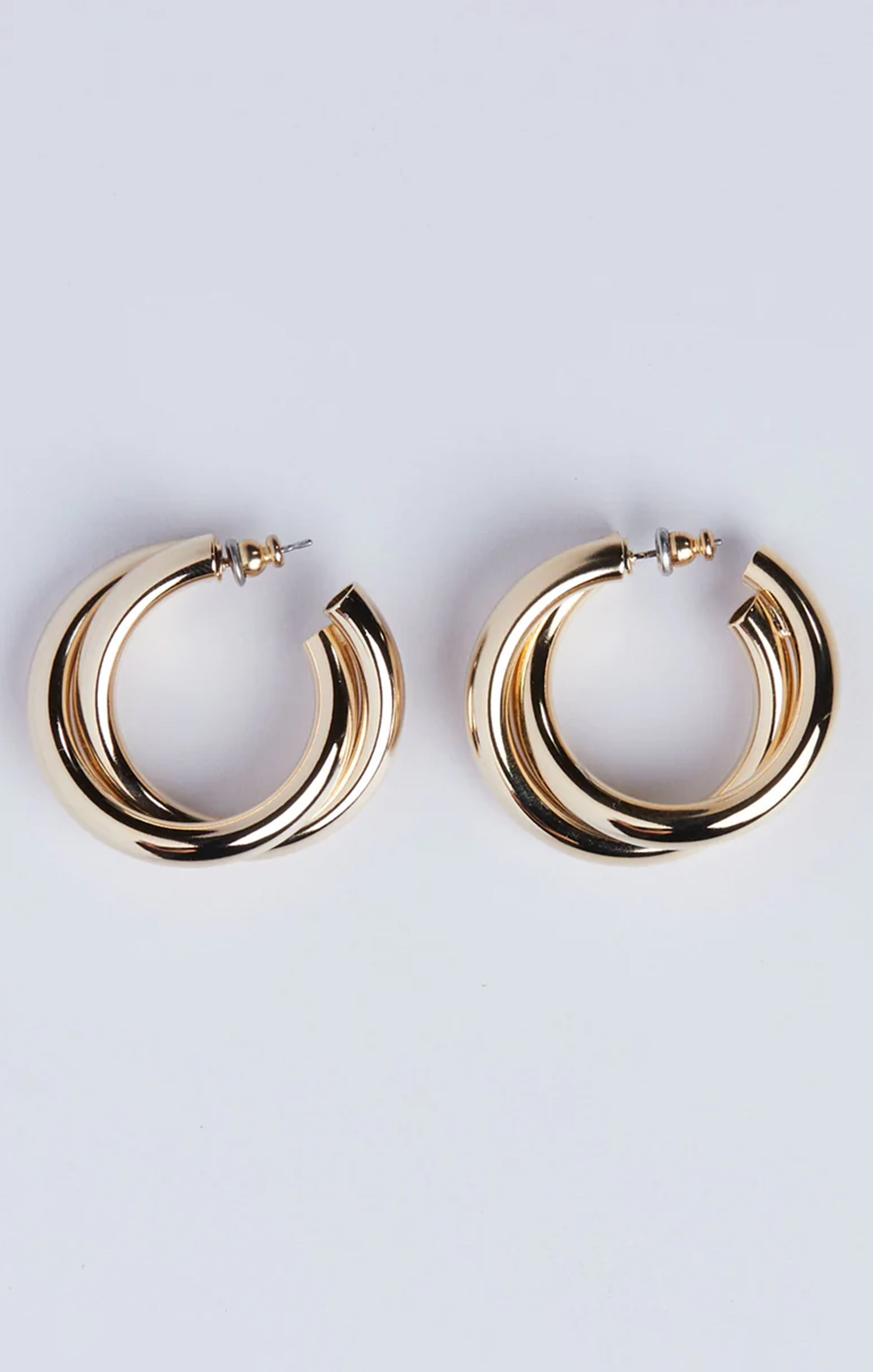 Faithy Jewels Gaby Twist Hoop Earrings ~ 18k Gold Plated