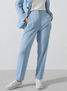 Trousers with High-rise Waist