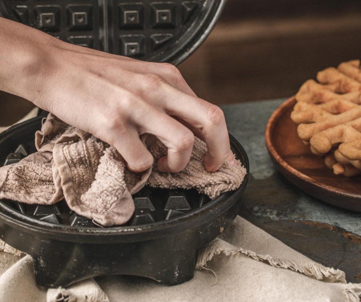 Seasoned tips for cleaning waffle irons