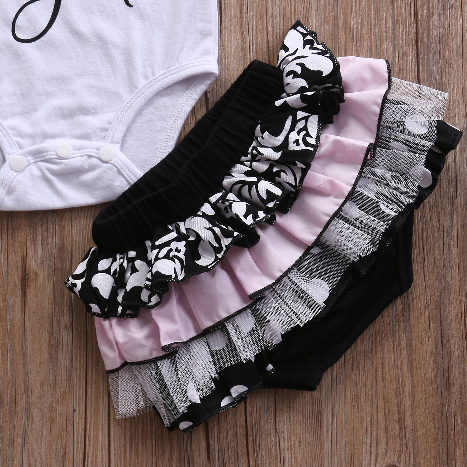 Newborn Infant Baby Girls Letter Printed Romper Jumpsuit +Lace Tutu Shorts Summer Outfits 2pcs