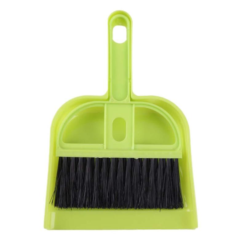 toy dustpan and brush set