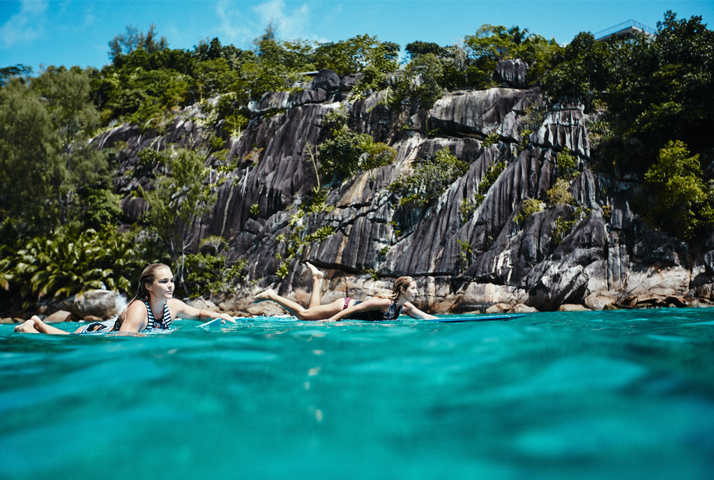 Book a luxury surfing trip at Four Seasons Seychelles with Tropicsurf
