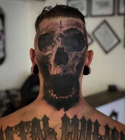 Tatouage crâne tête de mort