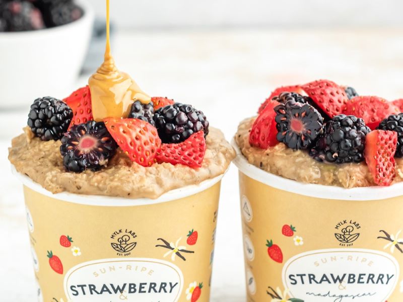strawberry and blackberry oatmeal with almond butter
