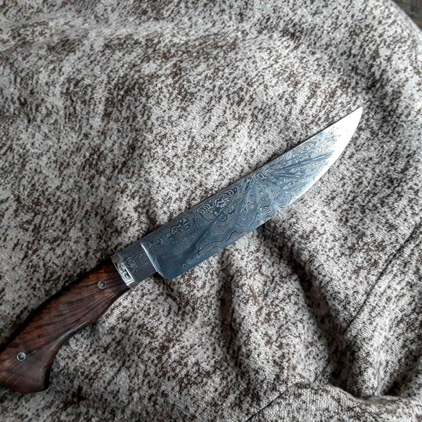 World-Renowned American Knife-Maker Jerry Fisk has become fond of WeatherWool, and used our Lynx Pattern on his Christmas 2018 Instagram post