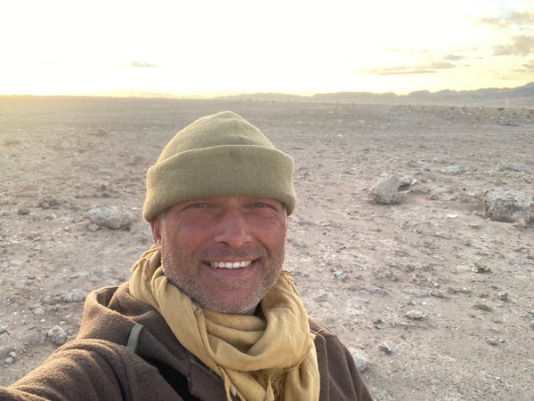 WeatherWool is delighted that John Hudson, renowned survival expert who wrote the UK Military Survival Manual, has tested and reviewed our Anorak, as received through our WarriorWool Program.  We sent John an Anorak in October of 2021, in his choice of Solid Brown Color.