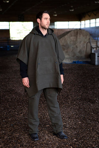 WeatherWool Advisor Chase Burnett in Drab Poncho and Pants