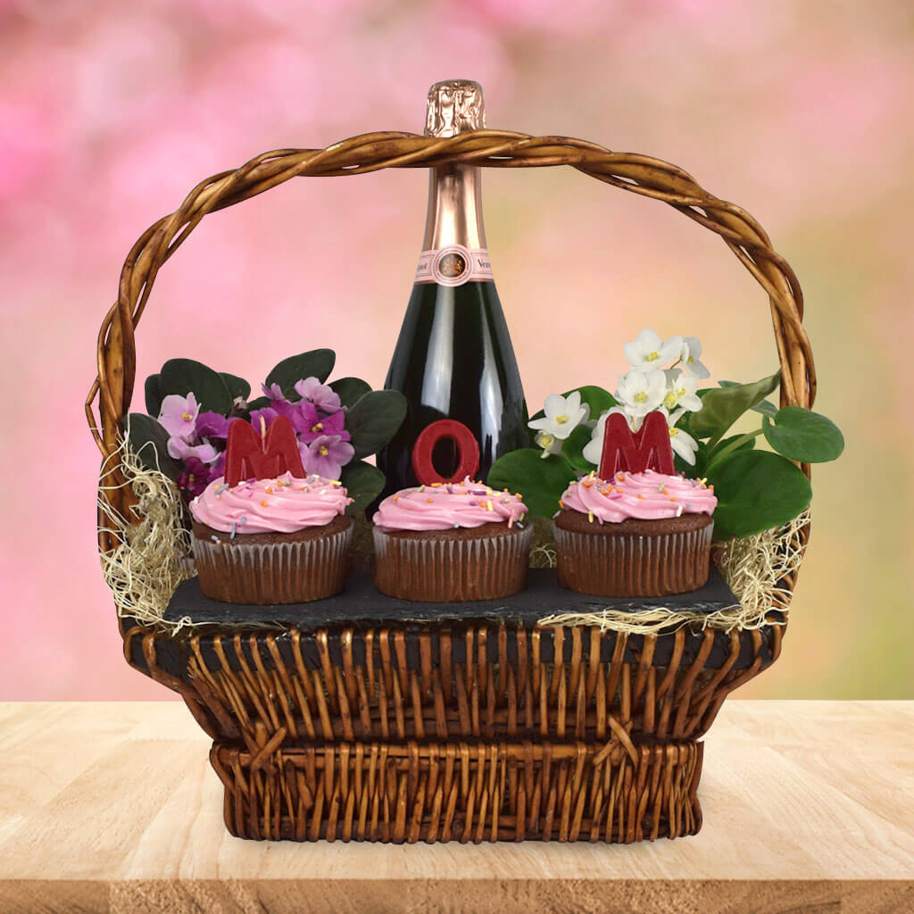 The Champagne & Chocolate Dipped Strawberries Gift basket ...