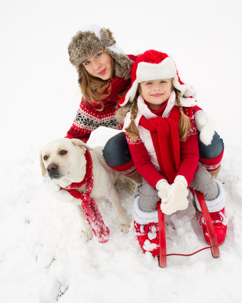 xmas girl mom and dog