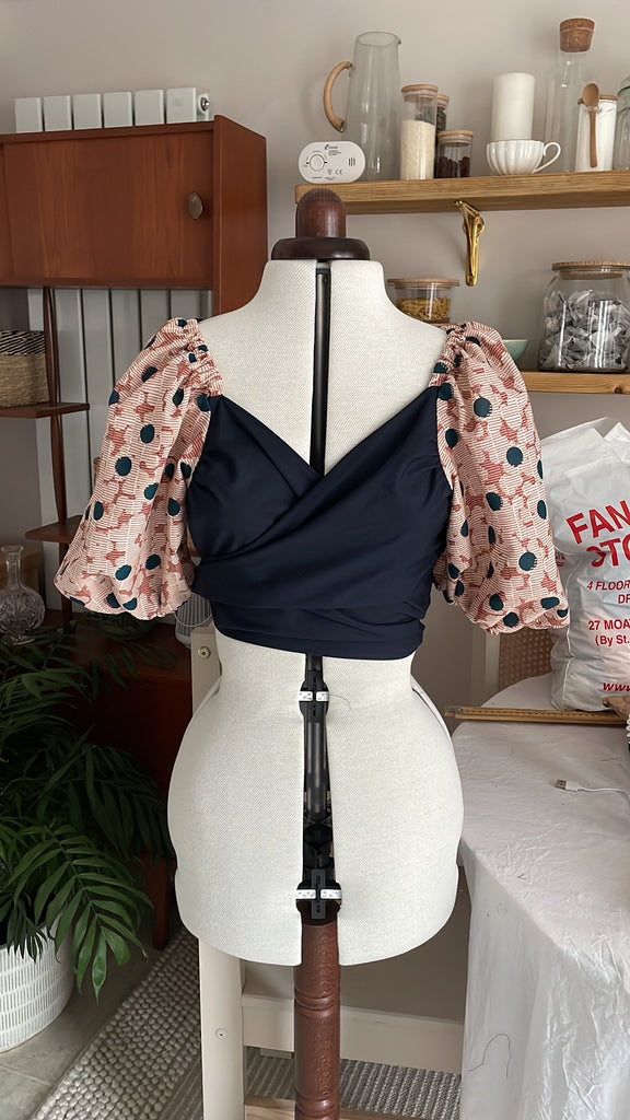 Jessica's Papercut Patterns Estella Top in Atelier Brunette Cotton Gauze