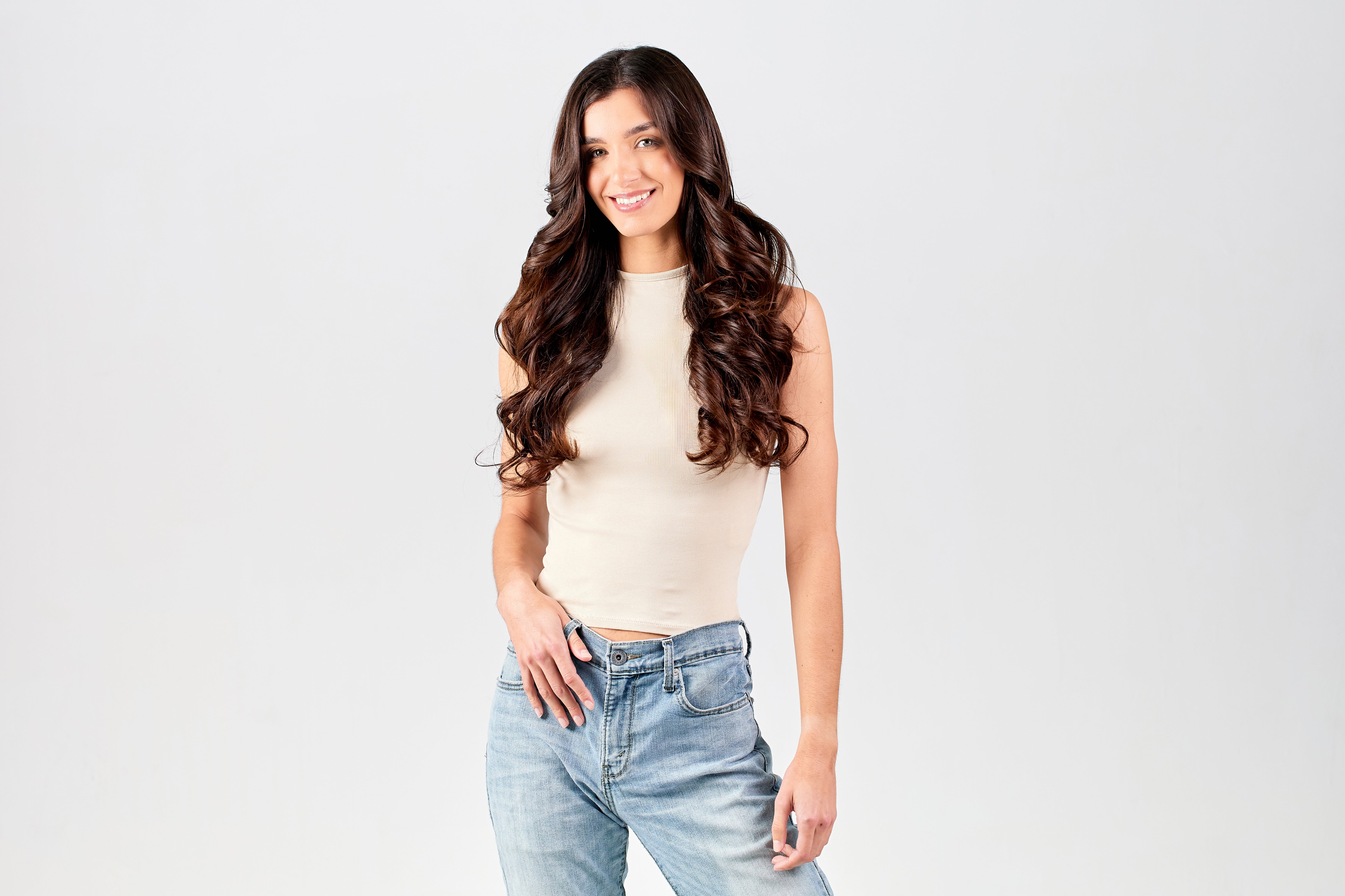 Model after applying Big Kizzy hair extensions