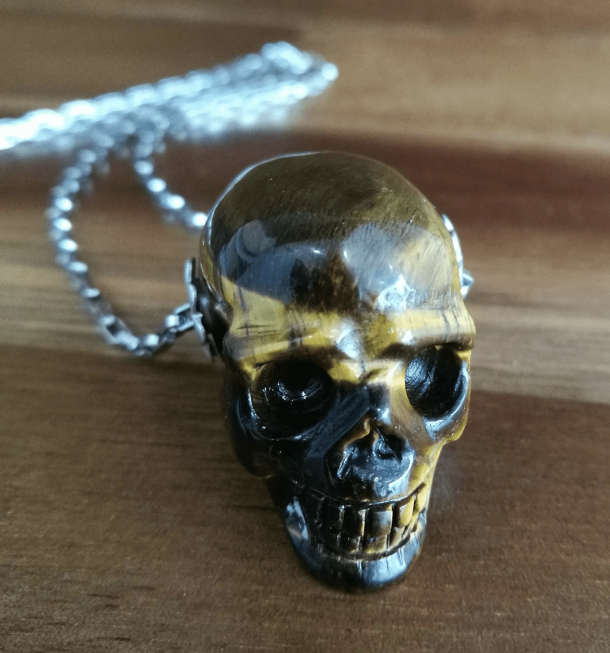 tigers eye skull