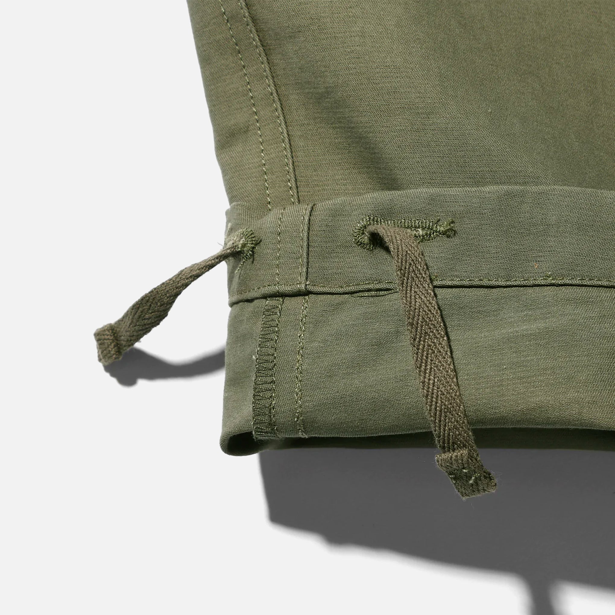 Engineered Garments Deck Pant in Olive Cotton Double Cloth | Blues