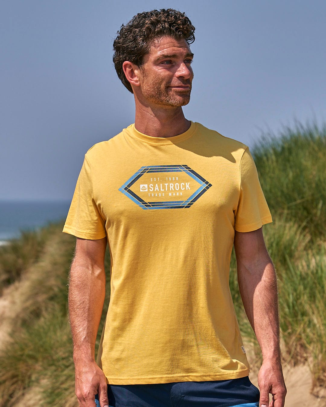 Gradient Hex - Mens Short Sleeve T-Shirt - Yellow