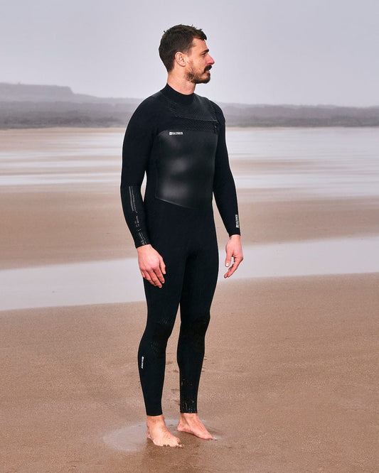 Wetsuits | Full-length & Shorty Wetsuits | Saltrock