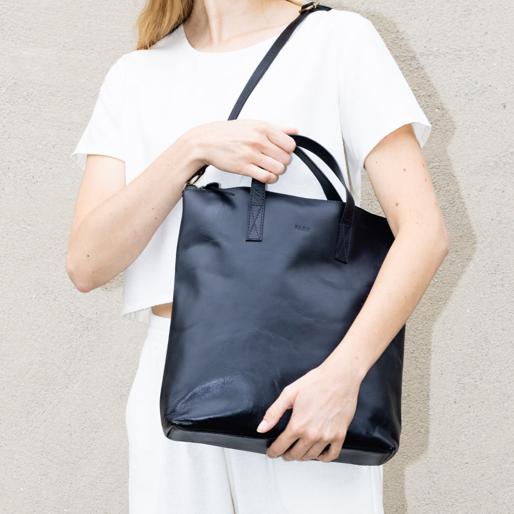 Swiss design leather bags and small goods - PARK BAGS