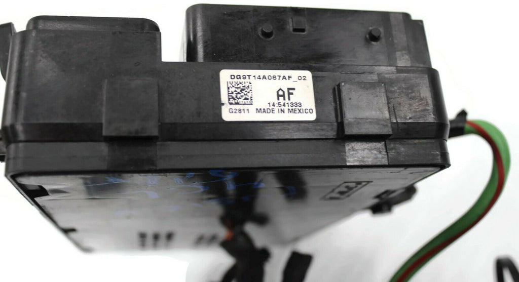 2013-2014 Ford Fusion Engine Fuse Box Relay Junction Block Dg9T-14A067