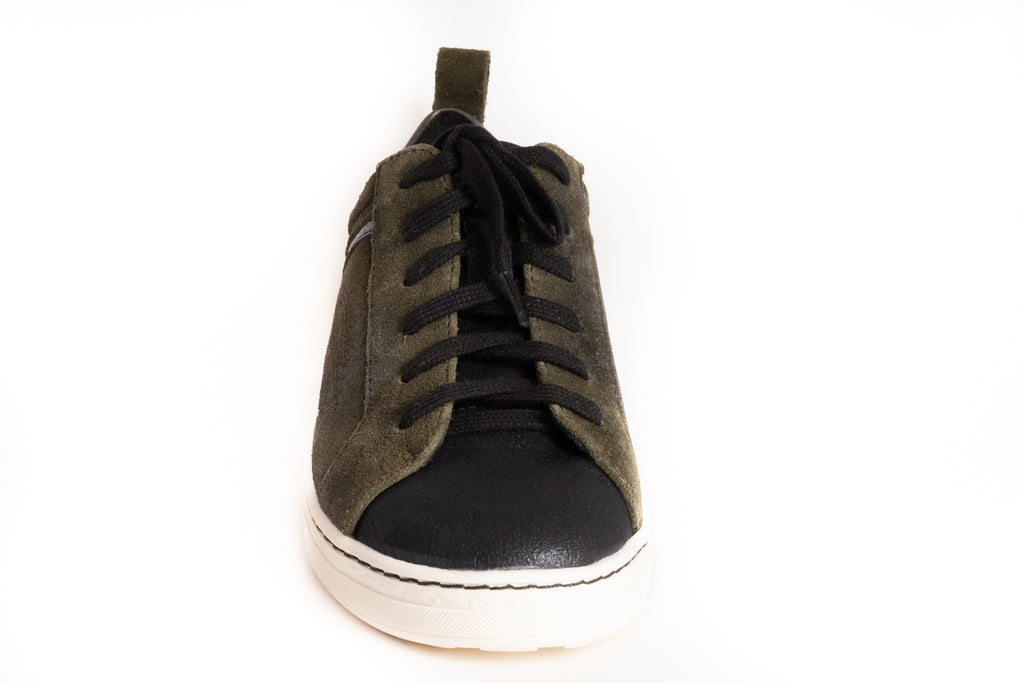 earth zinnia sneaker