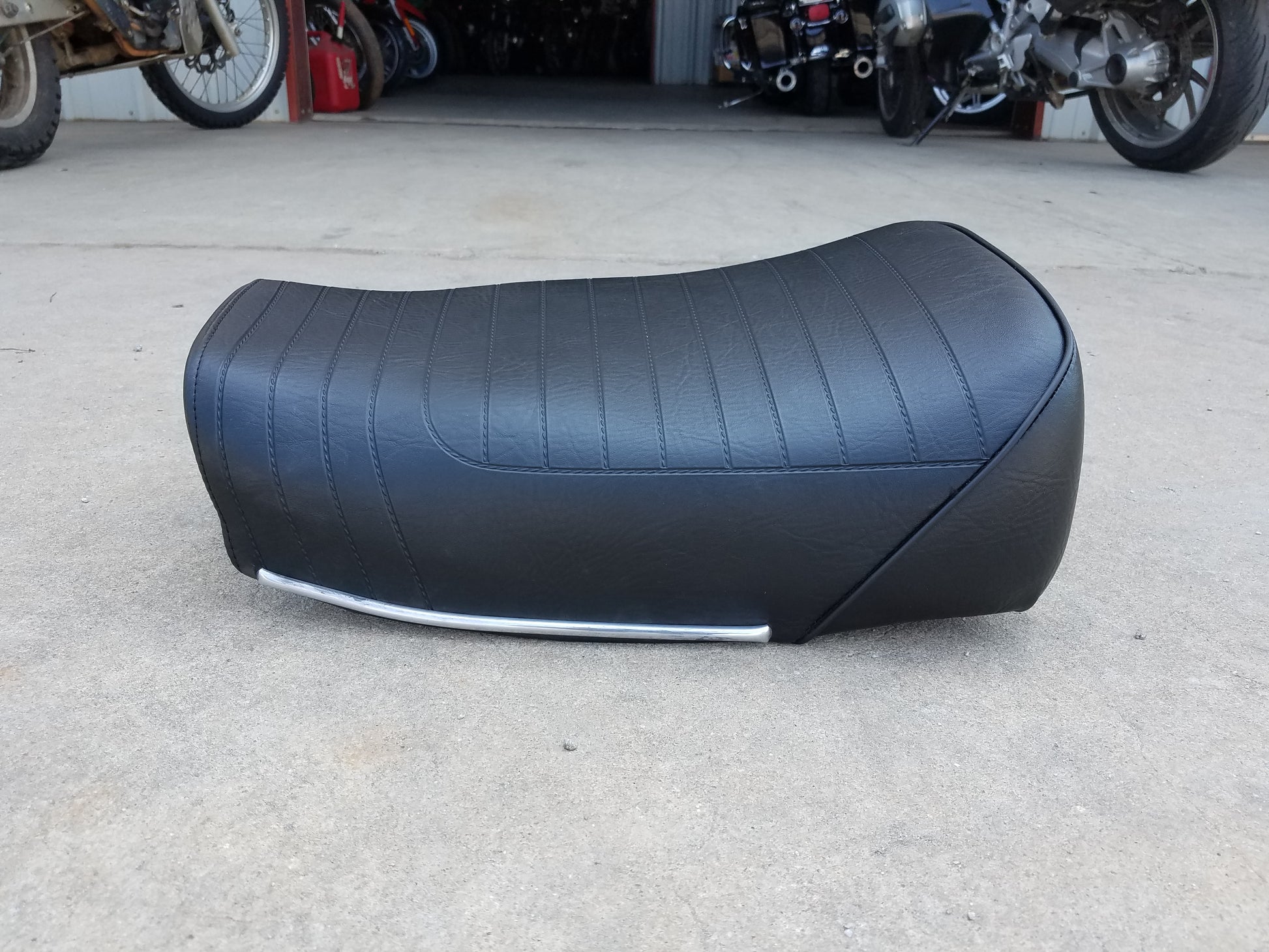 Solo Seat for R60/7 through R100/7 and R45 R65 – Boxerworks