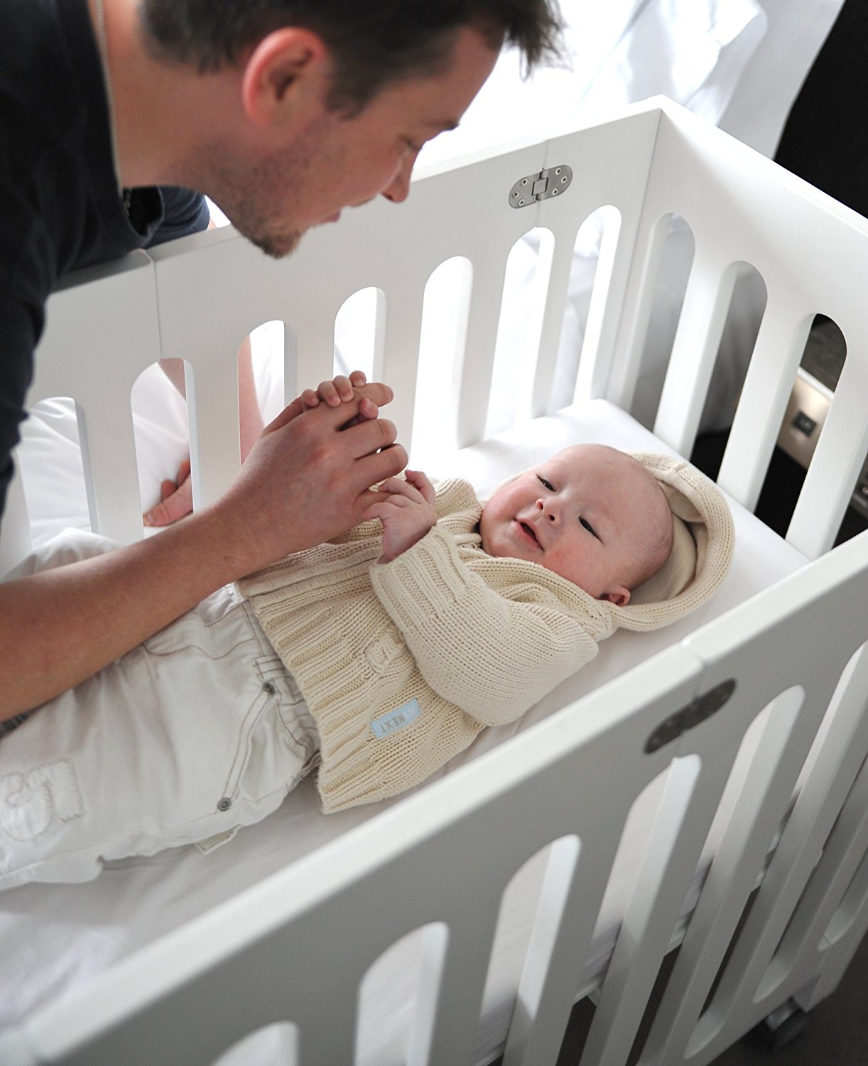 bloom folding crib