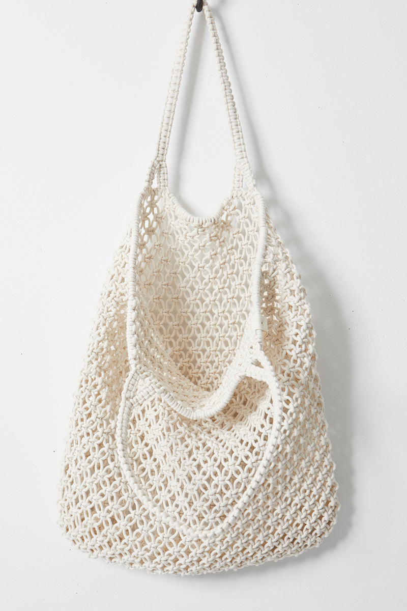 the beach people macrame bag