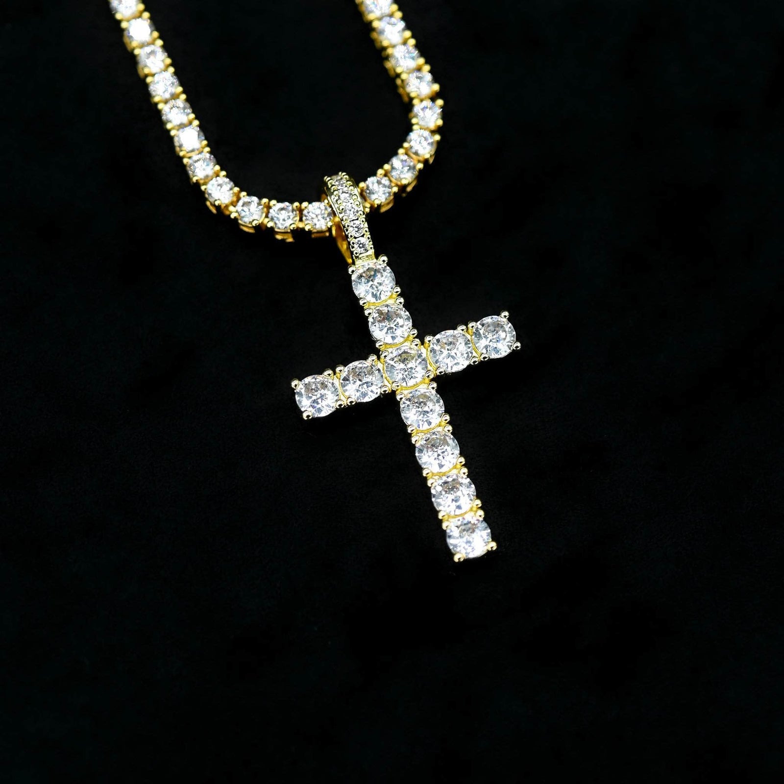 All About Diamond Cross Necklaces – All Diamond