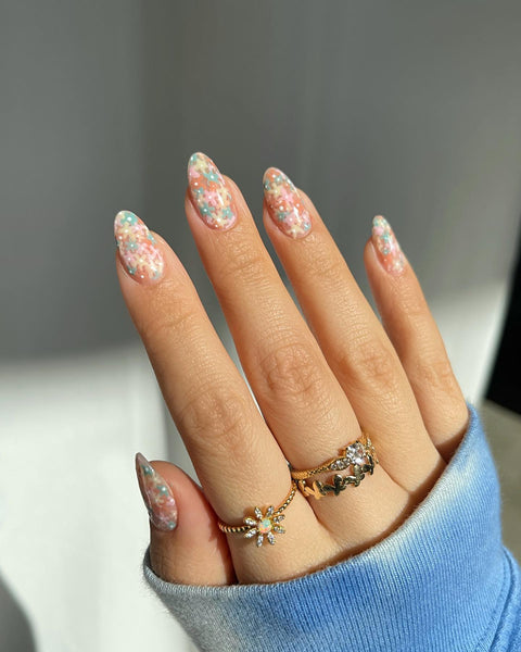 Cute nails designs with flower nail art