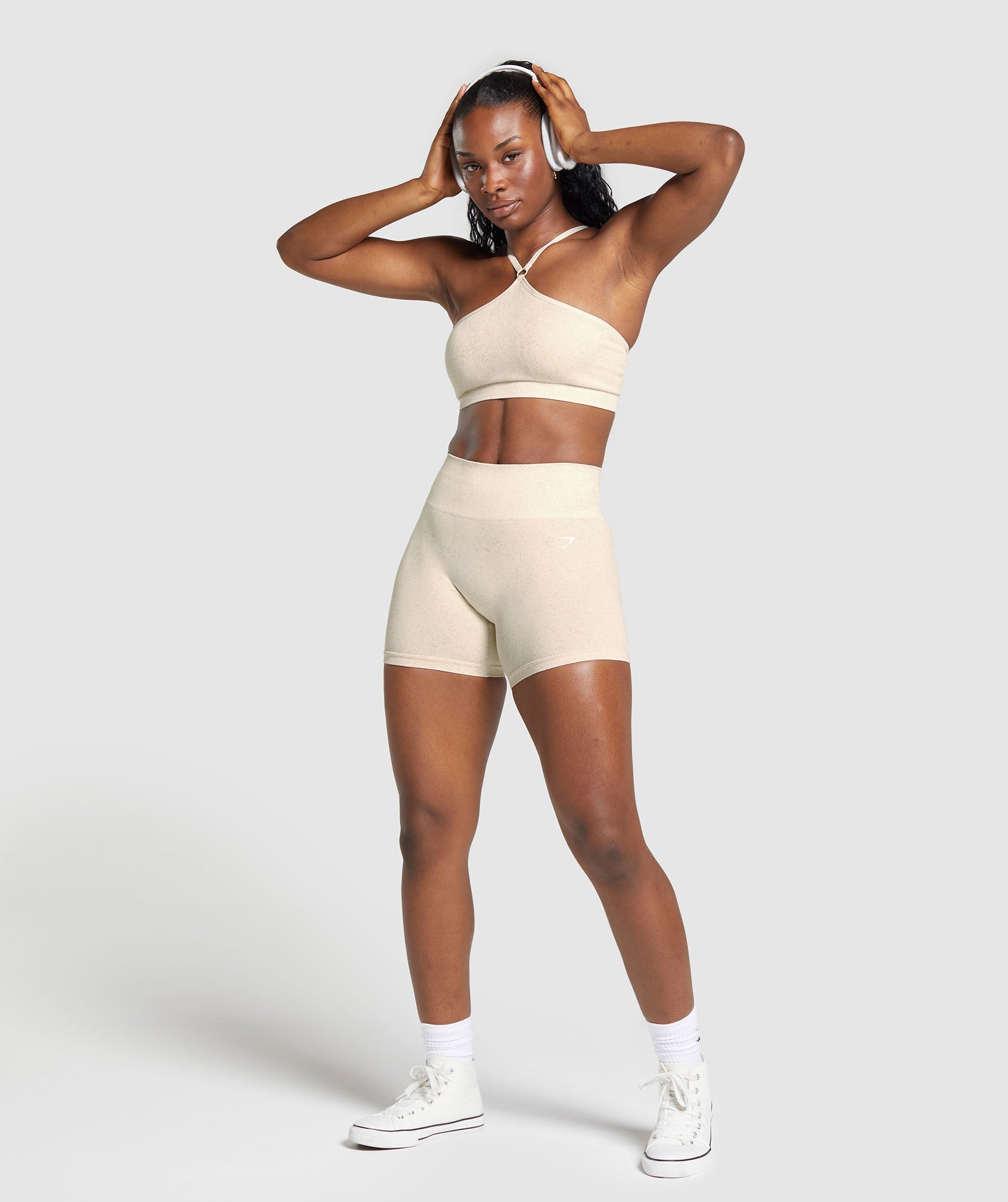 Adapt Fleck Seamless Shorts in Coconut White - view 4