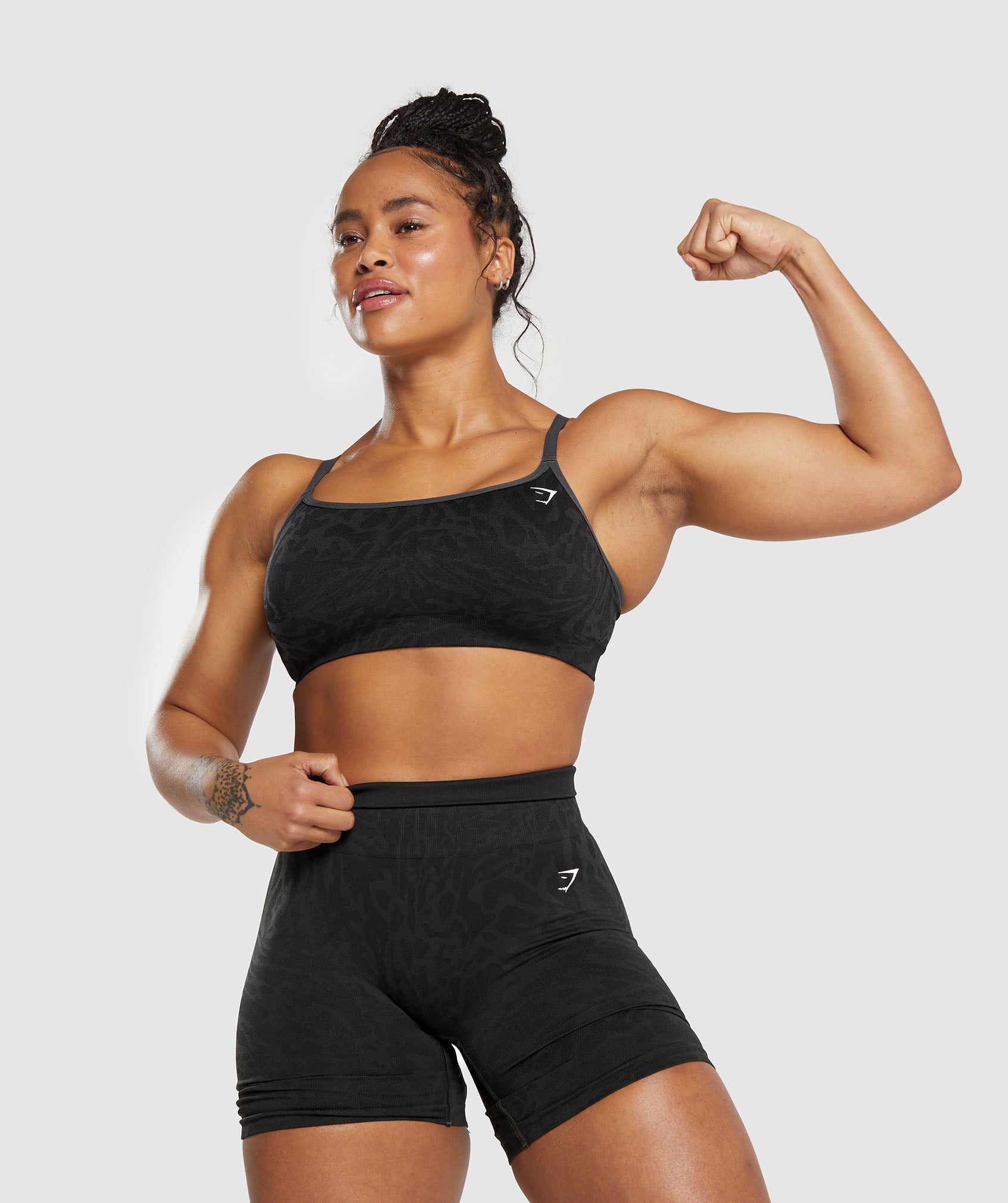 Adapt Safari Seamless Sports Bra in Black/Asphalt Grey - view 4