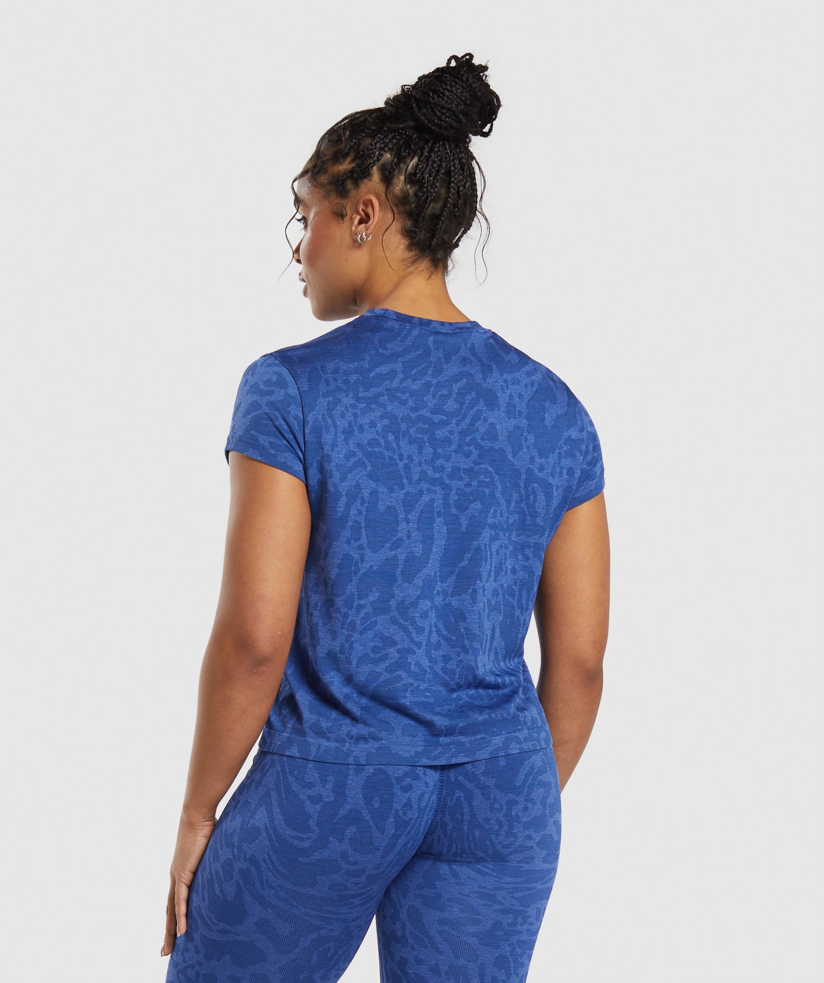 Adapt Safari Seamless T-Shirt in Wave Blue/Iris Blue - view 2