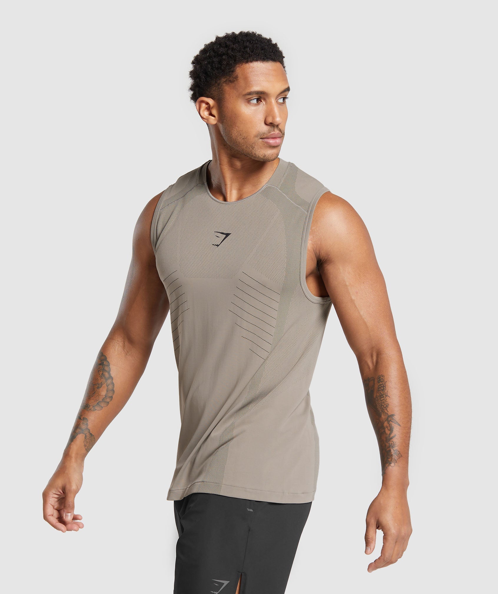 Apex Seamless Tank in Linen Brown/Black - view 3