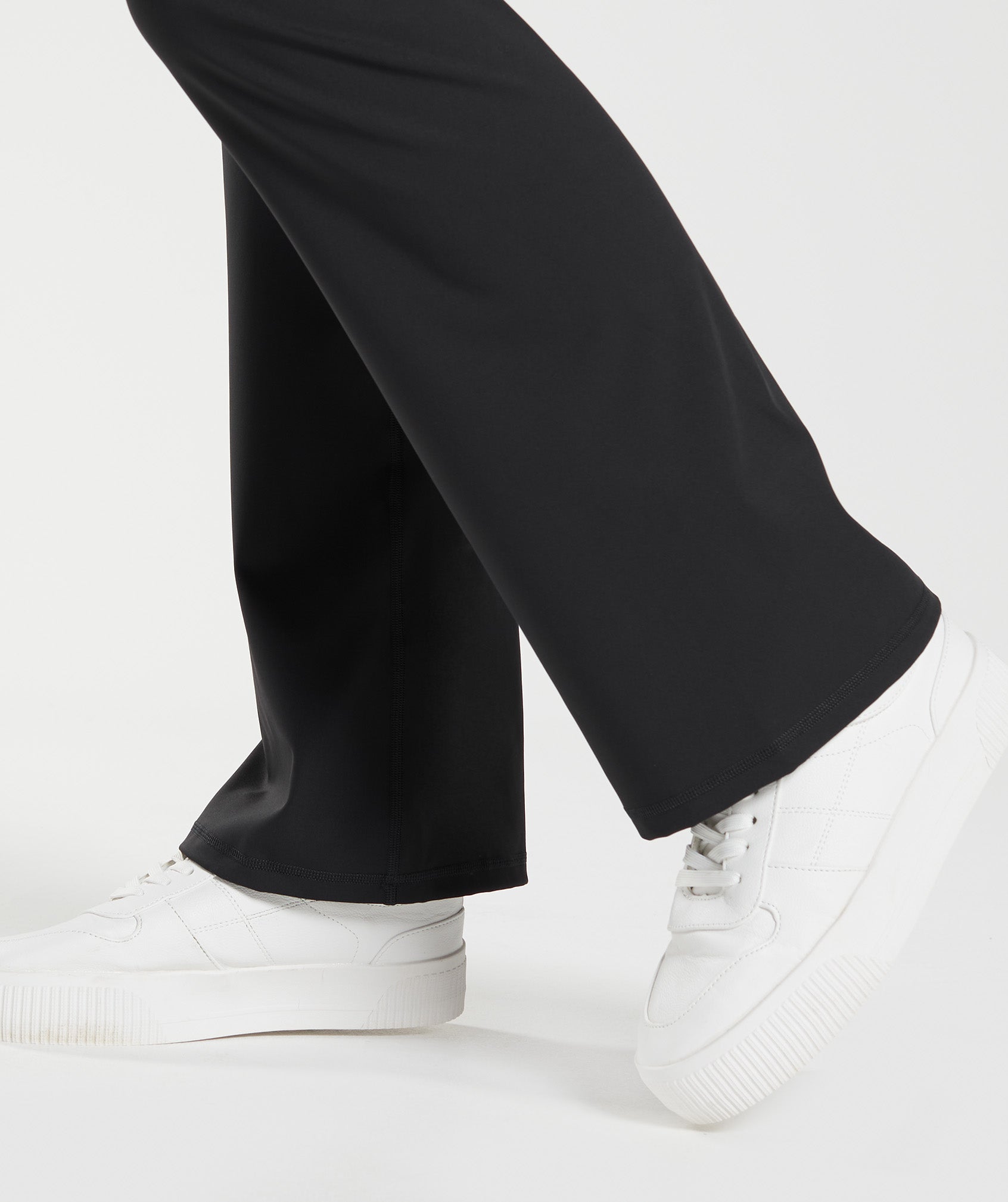 Elevate Flared Leggings in Black - view 7