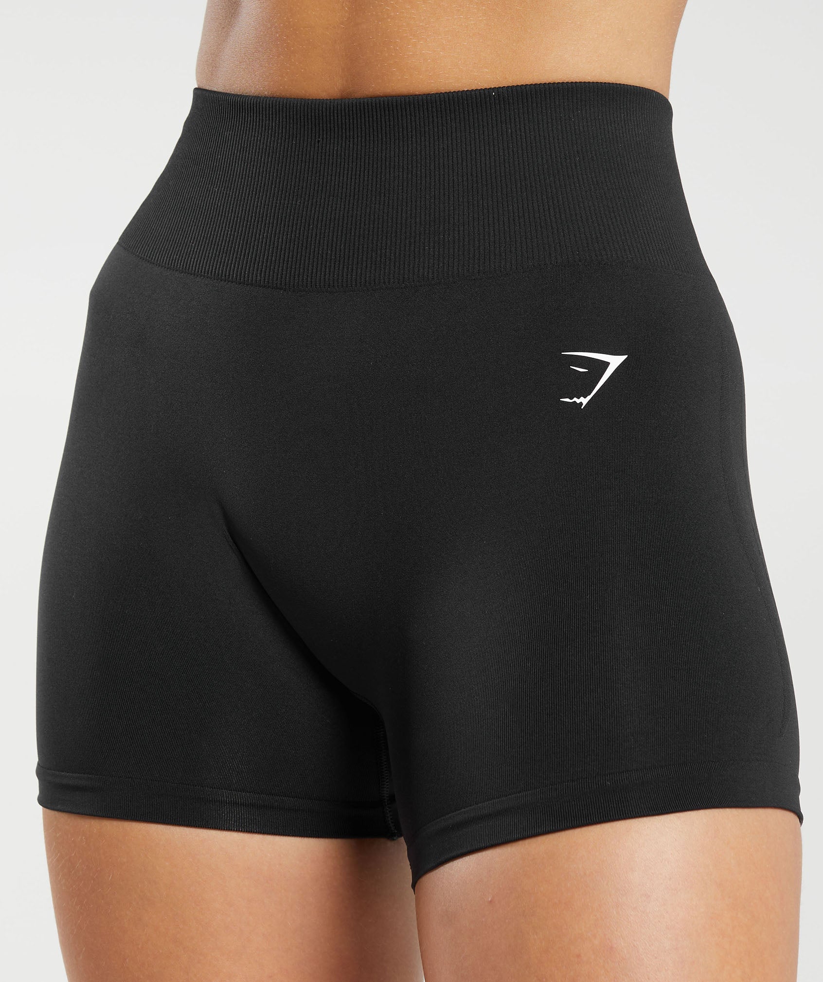 Everyday Seamless Shorts in Black - view 6