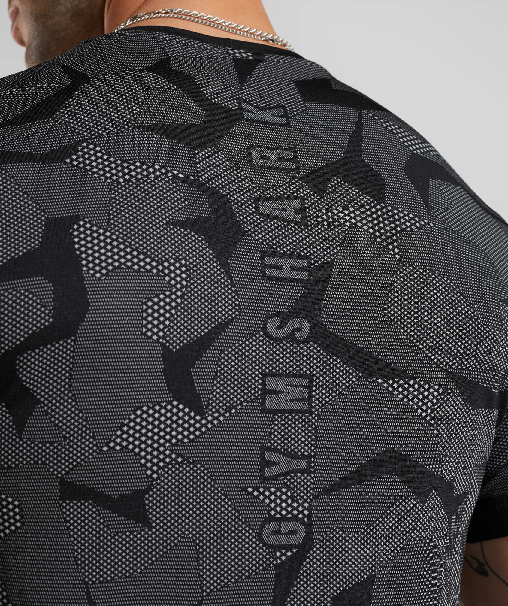 Sport Seamless T-Shirt in Black/Light Grey - view 6