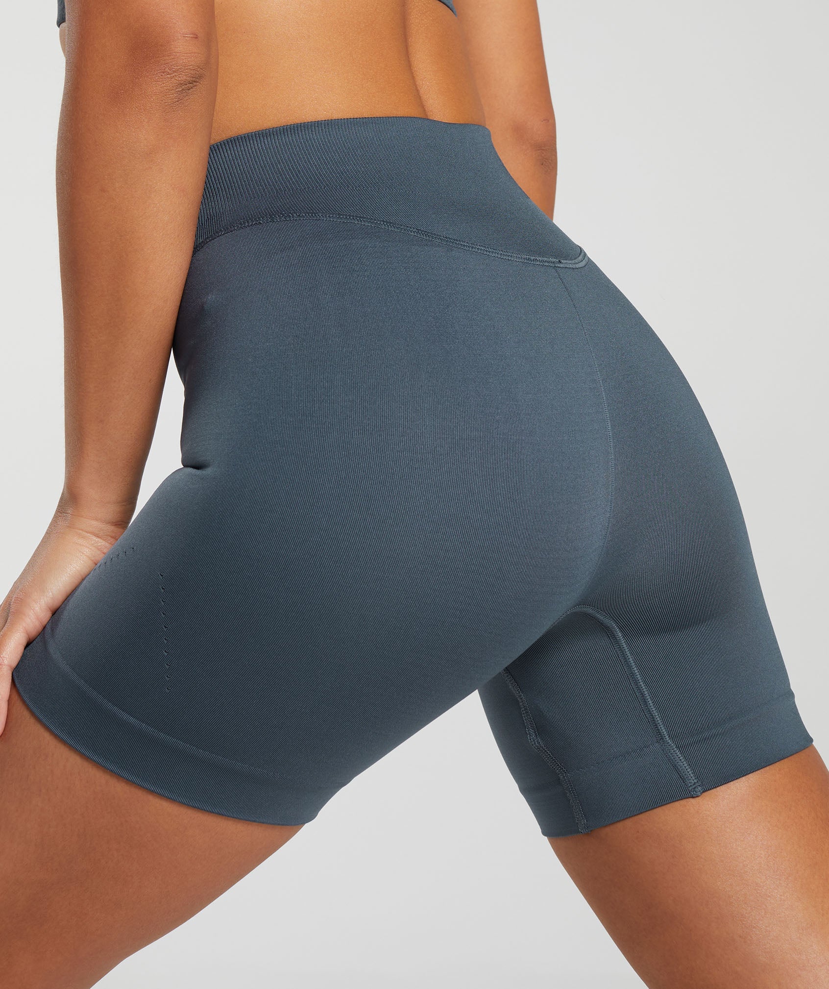 Sweat Seamless Shorts in Titanium Blue - view 5
