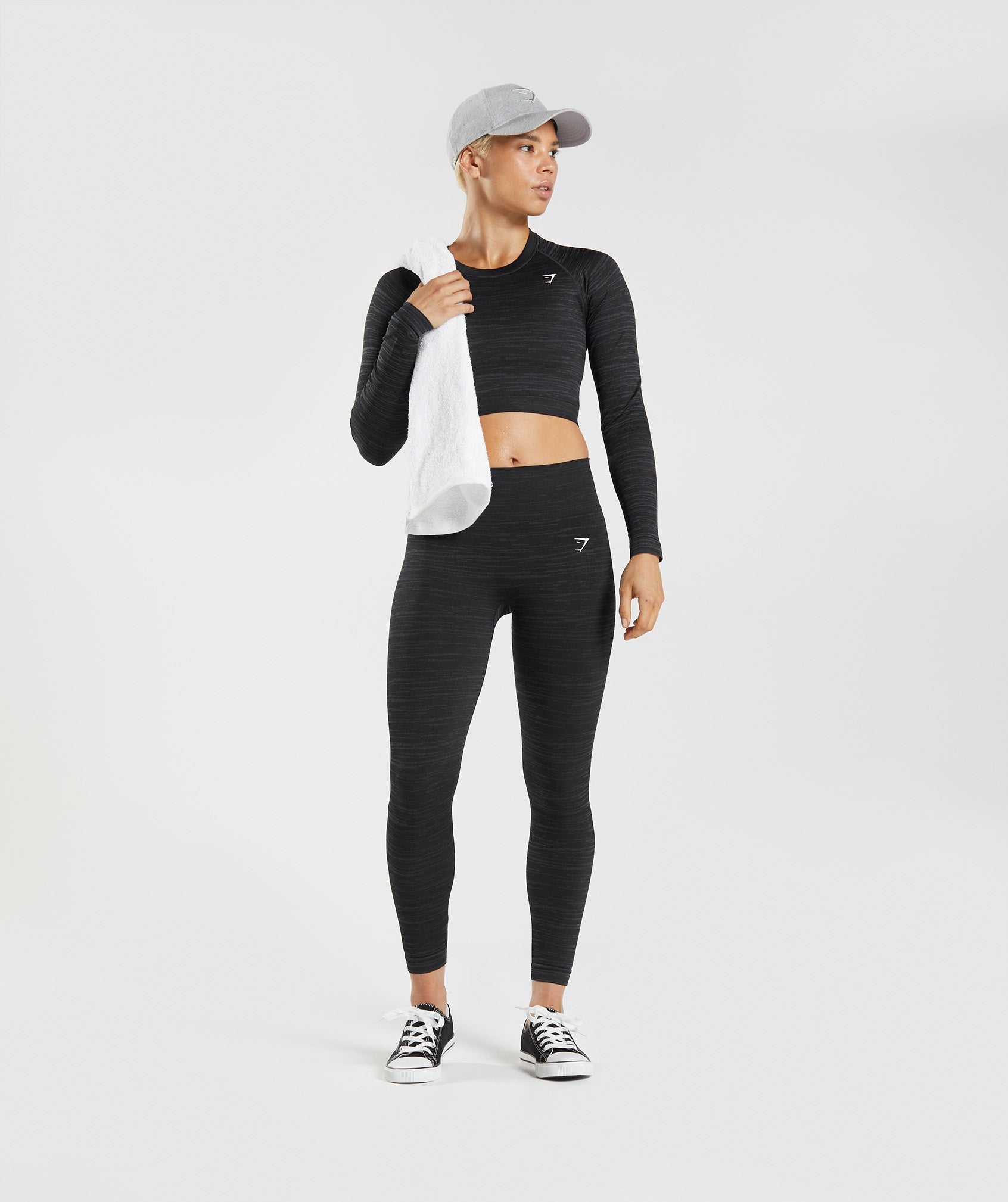 Adapt Marl Seamless Long Sleeve Crop Top in VLT | Black/Smokey Grey - view 4