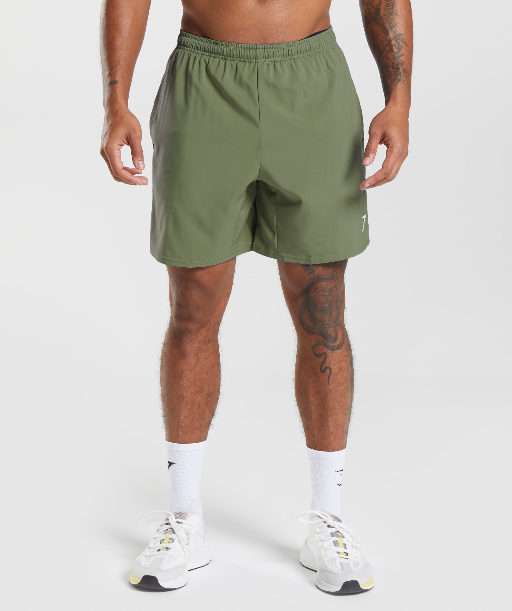 Arrival 7" Shorts dans Core Oliveest en rupture de stock