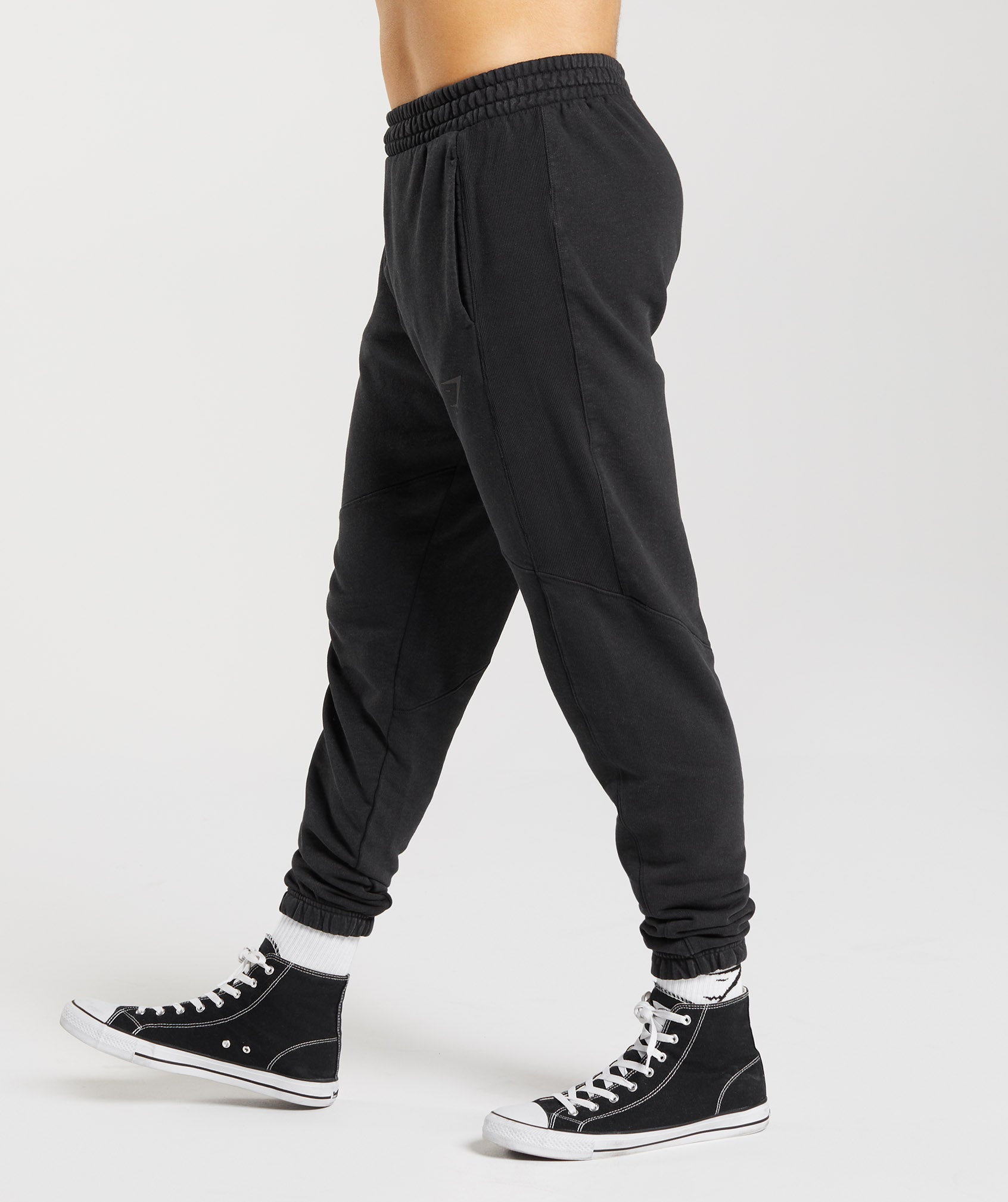 Power Washed Joggers in Black - view 3