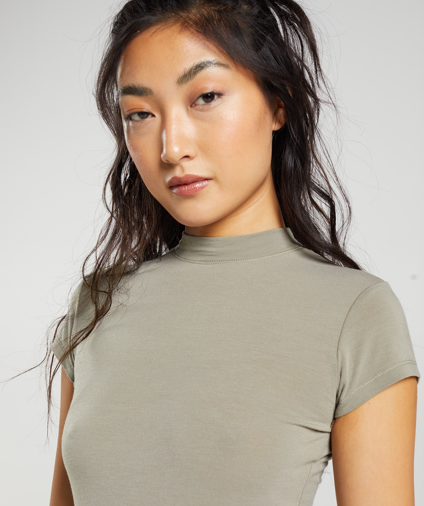 Jersey Body Fit T-Shirt in Earthy Brown - view 6